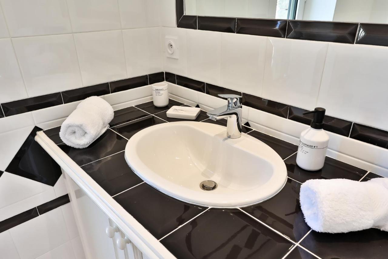 Quintessence Provence Bed & Breakfast Goult Bagian luar foto