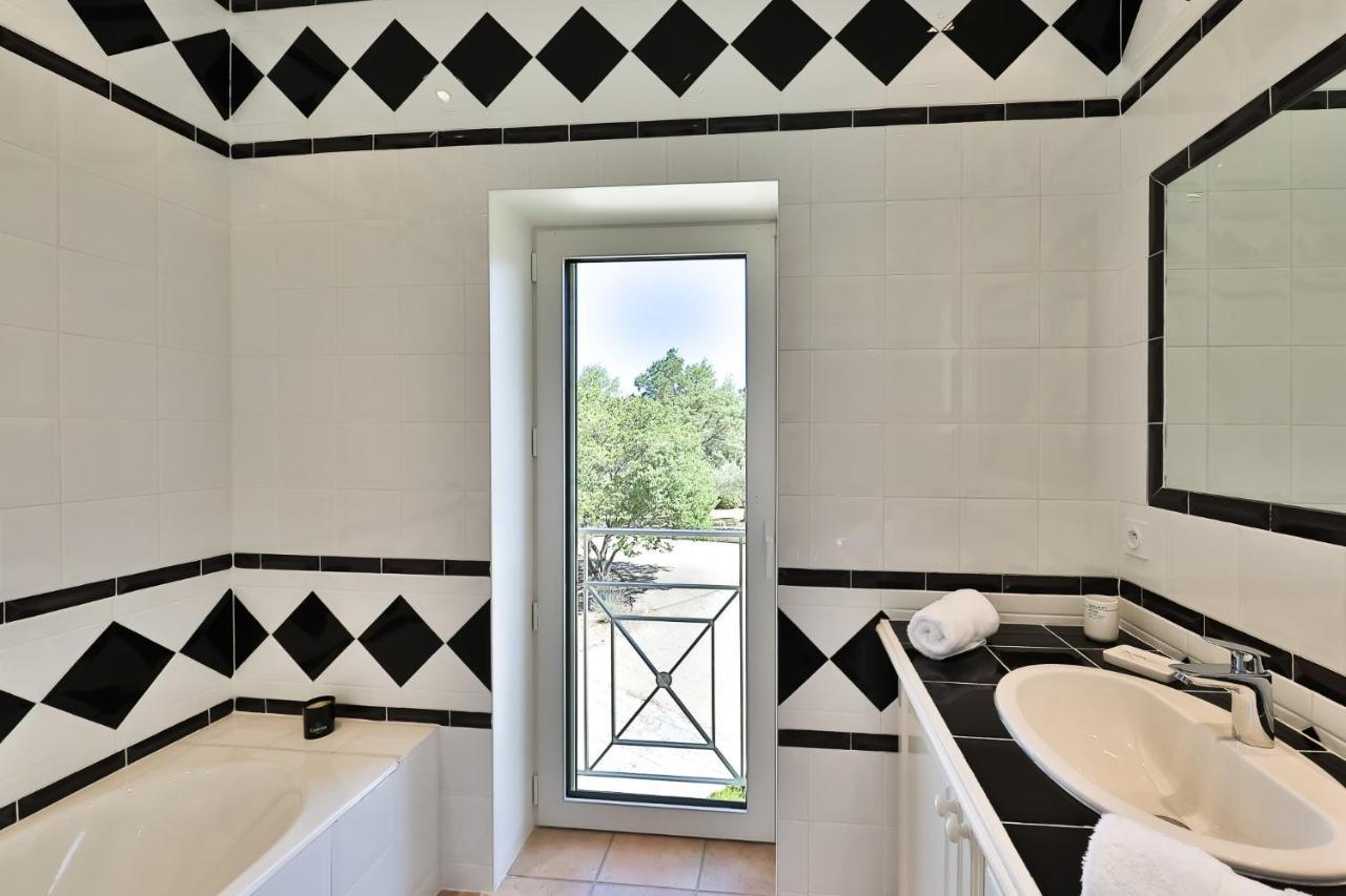 Quintessence Provence Bed & Breakfast Goult Bagian luar foto