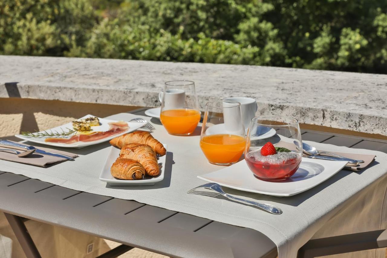 Quintessence Provence Bed & Breakfast Goult Bagian luar foto